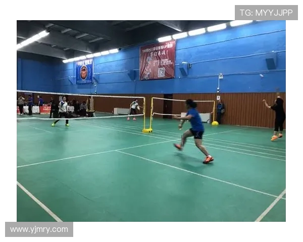 上海羽毛球队盯防体系解析与战术应用探讨