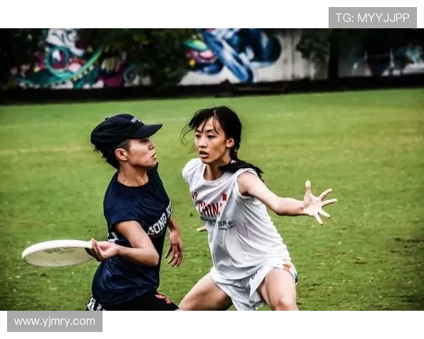 广州飞盘队在世界滑板锦标赛中以82分稳居积分榜首位