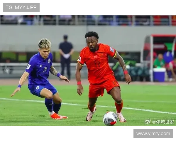 阿联酋队与泰国队激战正酣谁能在这场较量中笑到最后