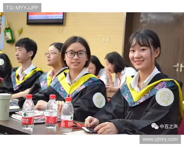 李丽专访:从乒乓球小将到世界冠军的奋斗与成长之路