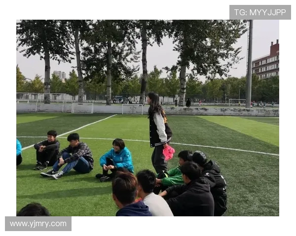 深度对话杨敏分享她的足球人生与成长历程的精彩故事