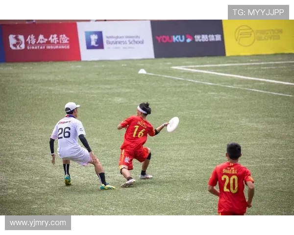 南京飞盘队与深圳飞盘队赛后复盘分析灵活性对比与战术应用 南京飞盘队与深圳飞盘队赛后复盘分析灵活性对比与战术应用